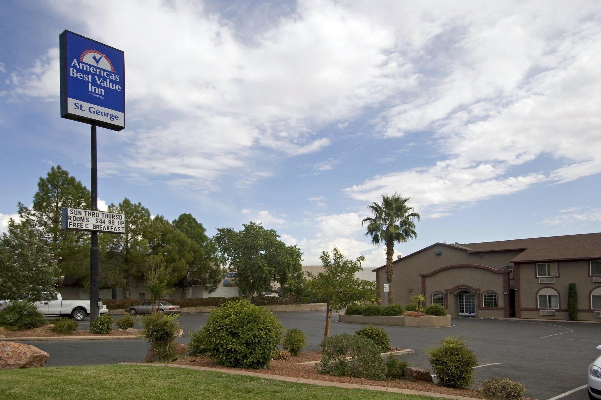 Red Roof Inn St George Ut - Convention Center سانت جورج المظهر الخارجي الصورة